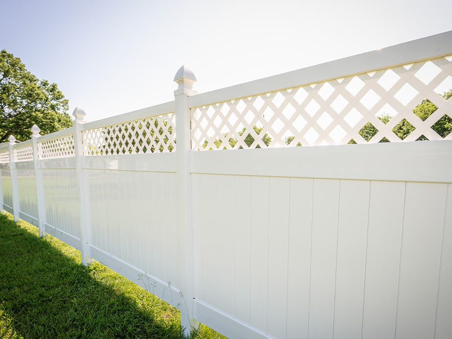 Decorative Fence Contractor in Wimauma, Florida