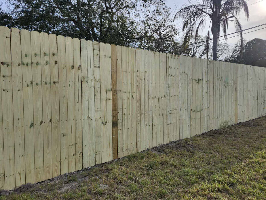 Privacy Fence Contractor in Wimauma, Florida