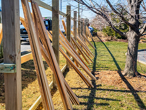 Fence delivery and installation in Wimauma, Florida