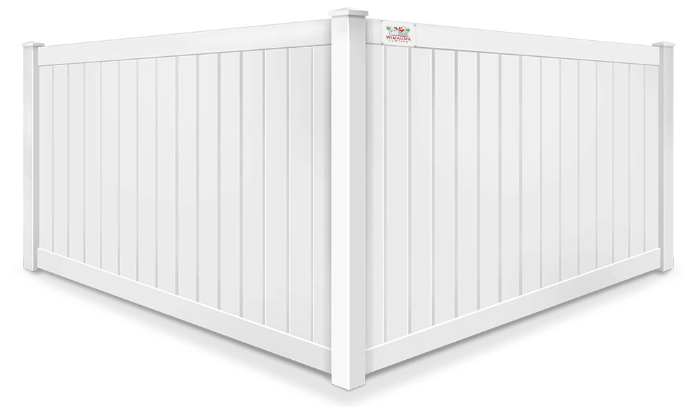 White vinyl privacy fence