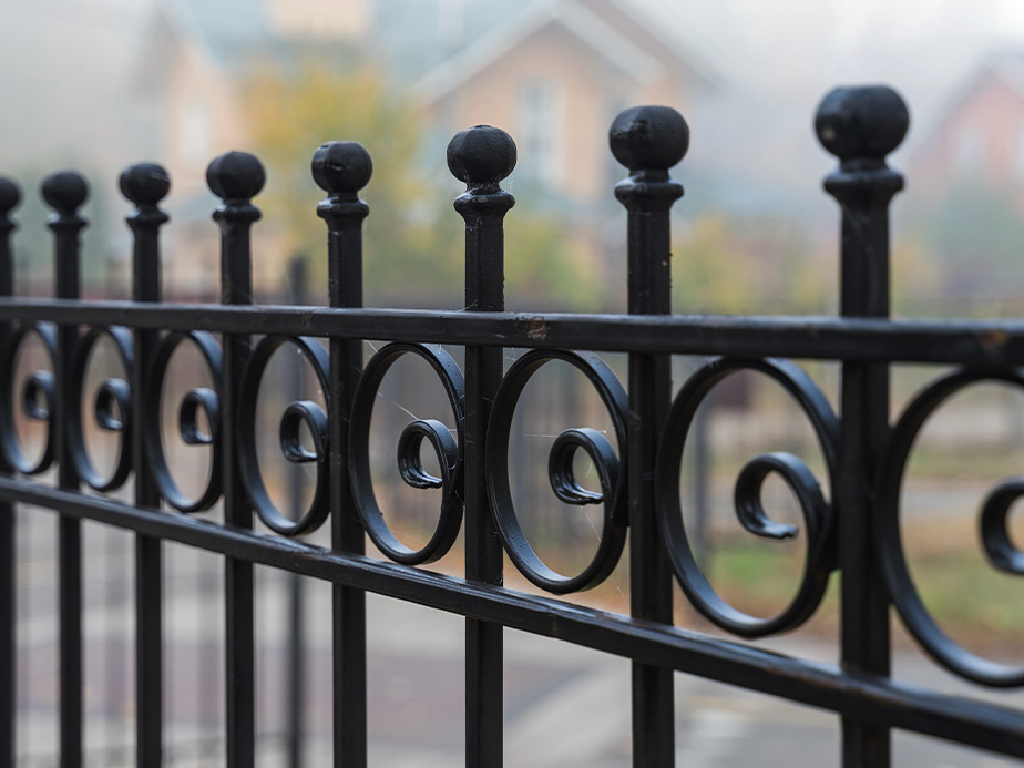 Decorative Fence Example in Palmetto Florida